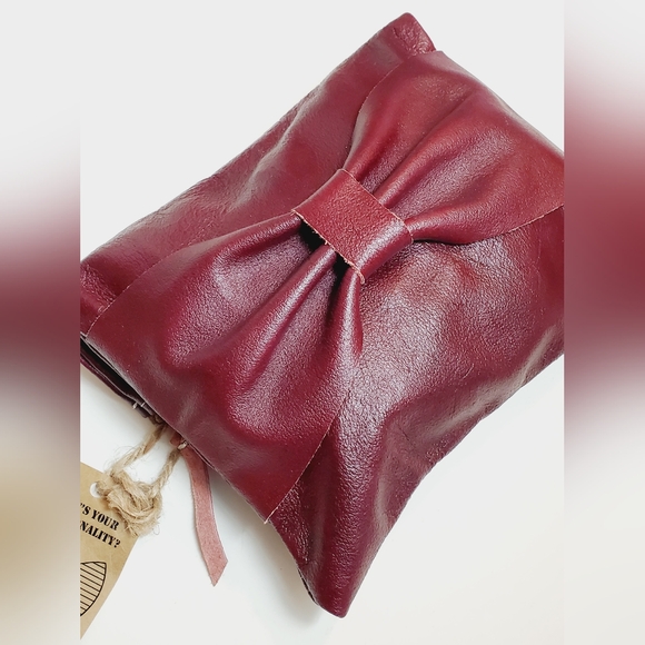 Lindsay Tia Leather Mini Bow Clutch Bag Handmade in America - Picture 2 of 6